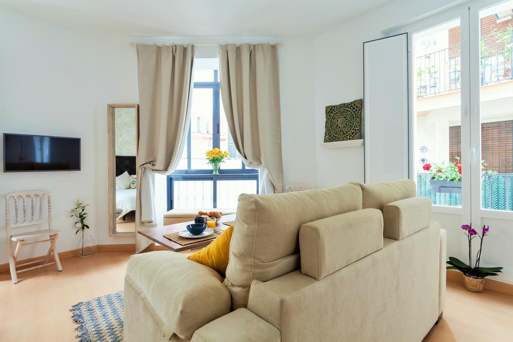 Hostly Acetres 1A Loft In City Center, Comunal Terrace, Fibre,Parking Optional Sevilla Exterior foto